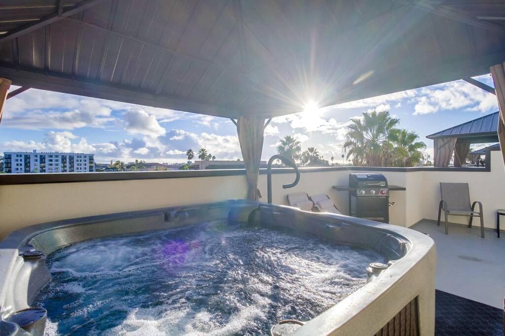 Park Blvd Paradise 303 King Bed With A Private Spa San Diego Buitenkant foto