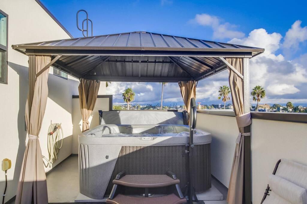 Park Blvd Paradise 303 King Bed With A Private Spa San Diego Buitenkant foto