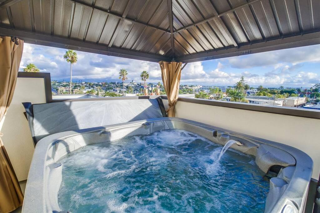 Park Blvd Paradise 303 King Bed With A Private Spa San Diego Buitenkant foto