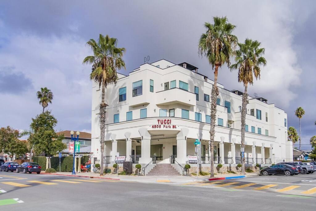 Park Blvd Paradise 303 King Bed With A Private Spa San Diego Buitenkant foto